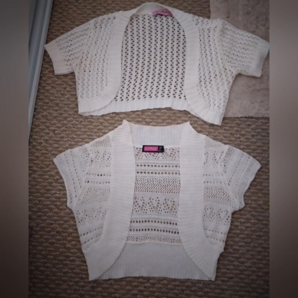 😊5 for $20 (2) cardigans